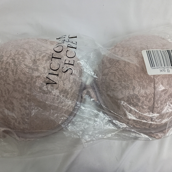 NWT Victoria's Secret Barbiecore Lace Push-Up Bra in Butterly Pink (#108) - Picture 6 of 10